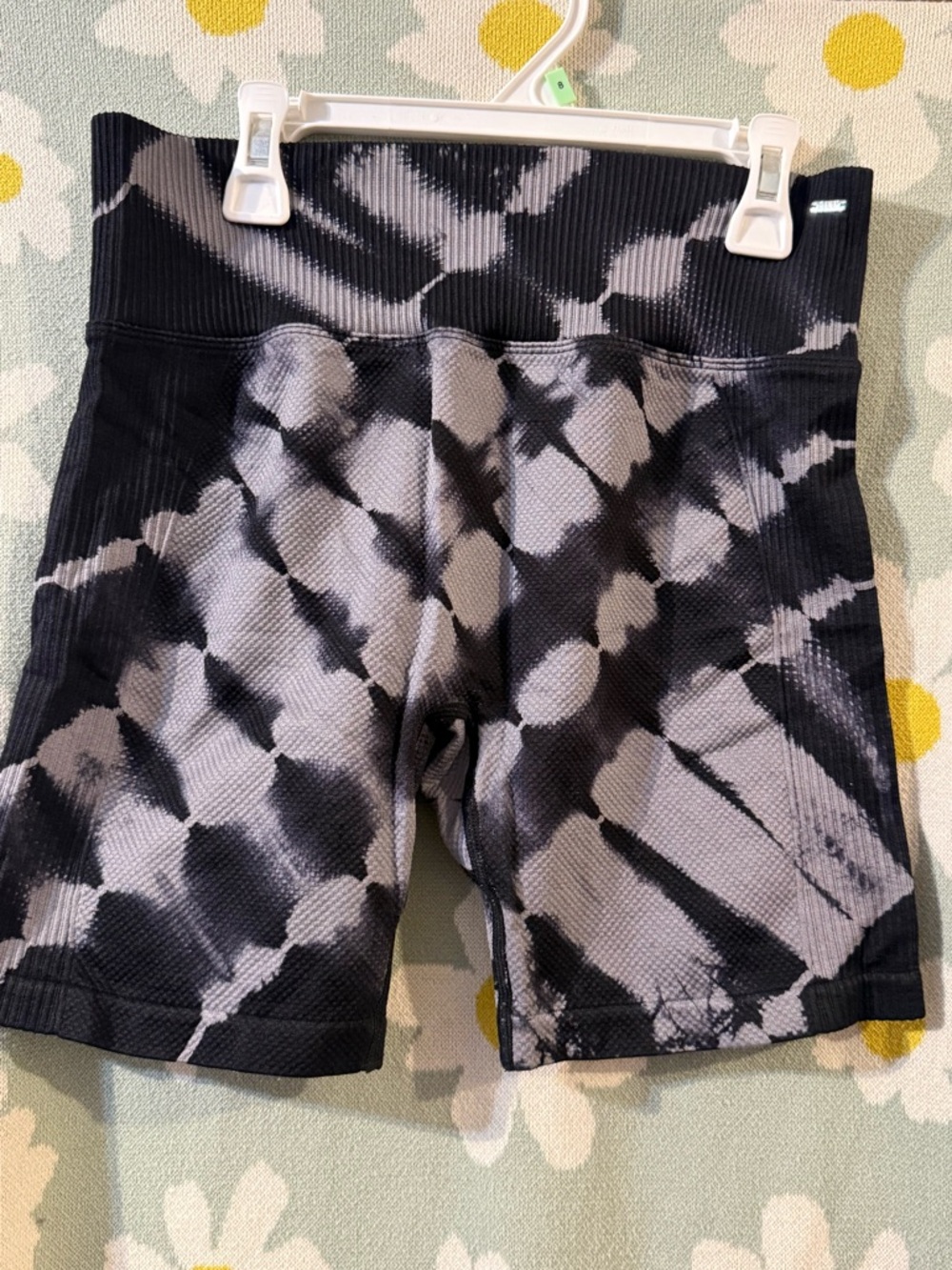 PINK Victoria's Secret Black and Gray Tie-Dye Bike Shorts